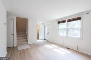 3048 Silent Valley Dr, Fairfax, VA 22031 - Photo 10