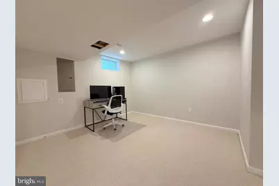 13353 Horsepen Woods Lane, Herndon, VA 20171 - Photo 46