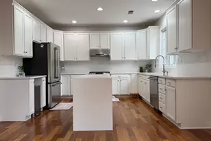 13353 Horsepen Woods Ln, Herndon, VA 20171 - Photo 10