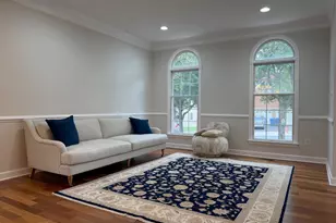 13353 Horsepen Woods Ln, Herndon, VA 20171 - Photo 6