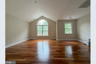 13353 Horsepen Woods Lane, Herndon, VA 20171 - Photo 32