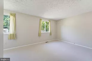 8467 Magic Tree Ct, Springfield, VA 22153 - Photo 24