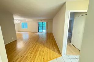 8370 Greensboro Dr, McLean, VA 22102 - Photo 4