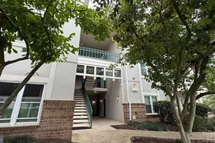 12001 Taliesin Pl, Reston, VA 20190 - Photo 2