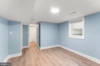 7406 Valleycrest Boulevard, Annandale, VA 22003 - Photo 38