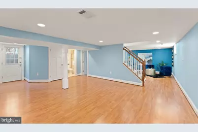 7406 Valleycrest Boulevard, Annandale, VA 22003 - Photo 34