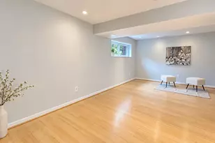 3305 Spring Ln, Falls Church, VA 22041 - Photo 32