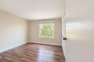 4420 Groombridge Way, Alexandria, VA 22309 - Photo 8