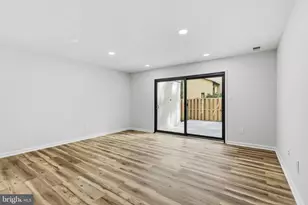 2292 White Cornus Ln, Reston, VA 20191 - Photo 10