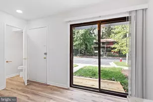 2292 White Cornus Ln, Reston, VA 20191 - Photo 16