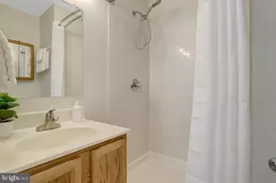 6372 8th Cir, Alexandria, VA 22312 - Photo 16
