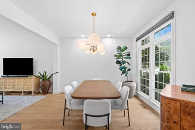 1405 Buena Vista Avenue, McLean, VA 22101 - Photo 6