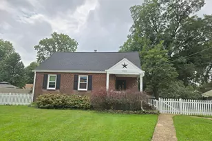 3321 Memorial St, Alexandria, VA 22306 - Photo 2
