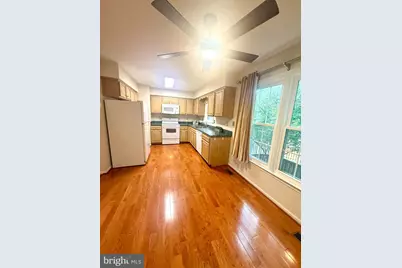 10313 Latney Road, Fairfax, VA 22032 - Photo 12