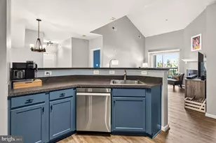 13363 Connor Dr, Centreville, VA 20120 - Photo 4