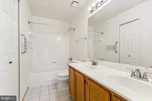 5835 Stream Pond Ct, Centreville, VA 20120 - Photo 24