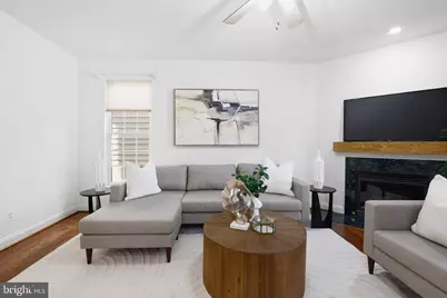 5607 Lierman Circle, Centreville, VA 20120 - Photo 20