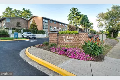 1935 Wilson Lane #301, McLean, VA 22102 - Photo 18