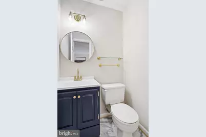 7831 Ashley Glen Road, Annandale, VA 22003 - Photo 36