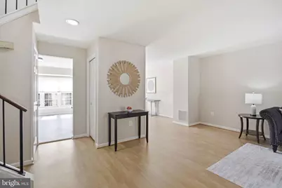 7831 Ashley Glen Road, Annandale, VA 22003 - Photo 2