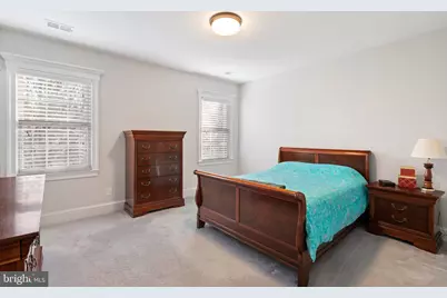 1604 Colonial Lane, McLean, VA 22102 - Photo 36