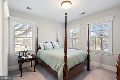 1604 Colonial Lane, McLean, VA 22102 - Photo 40