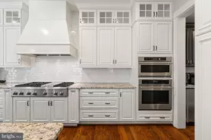 1604 Colonial Ln, McLean, VA 22102 - Photo 10