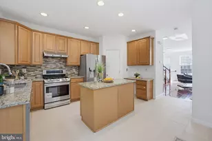 4118 River Forth Dr, Fairfax, VA 22030 - Photo 16