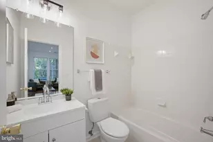 4118 River Forth Dr, Fairfax, VA 22030 - Photo 8