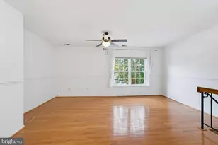 10305 Bridgetown Pl, Burke, VA 22015 - Photo 2