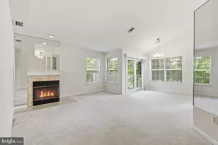 5629 Willoughby Newton Dr, Centreville, VA 20120 - Photo 6