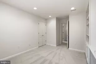 5629 Willoughby Newton Dr, Centreville, VA 20120 - Photo 20