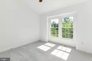 14776 Flower Hill Dr, Centreville, VA 20120 - Photo 32