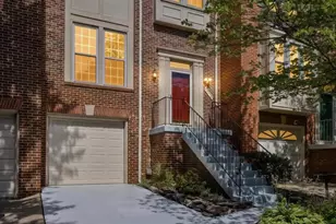 14776 Flower Hill Dr, Centreville, VA 20120 - Photo 2