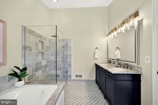 8006 Trevor Pl, Vienna, VA 22182 - Photo 22