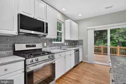 6585 McKenna Way, Alexandria, VA 22315 - Photo 18