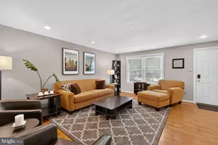 6608 Rockleigh Way, Alexandria, VA 22315 - Photo 4