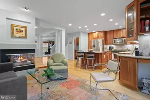 2729 Pembsly Dr, Vienna, VA 22181 - Photo 4