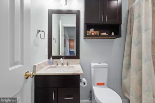 2729 Pembsly Dr, Vienna, VA 22181 - Photo 24