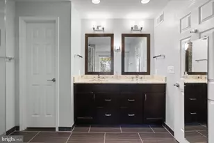 2729 Pembsly Dr, Vienna, VA 22181 - Photo 16