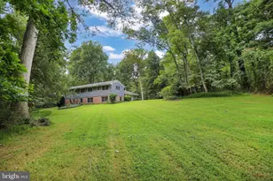 1075 Manning St, Great Falls, VA 22066 - Photo 54