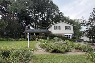 5238 Pommeroy Dr, Fairfax, VA 22032 - Photo 1