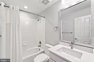 502 MacArthur Ave NE, Vienna, VA 22180 - Photo 54
