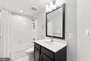 502 MacArthur Ave NE, Vienna, VA 22180 - Photo 72