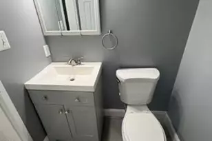 11631 Stoneview Square, Reston, VA 20191 - Photo 4