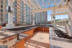 2451 Midtown Ave, Alexandria, VA 22303 - Photo 60