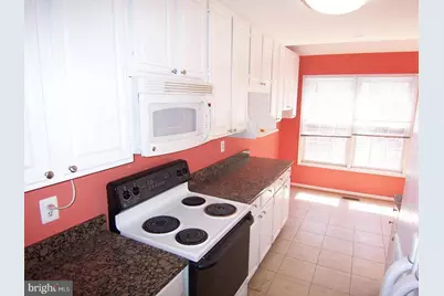7051 Chesley Search Way, Alexandria, VA 22315 - Photo 6
