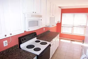 7051 Chesley Search Way, Alexandria, VA 22315 - Photo 6