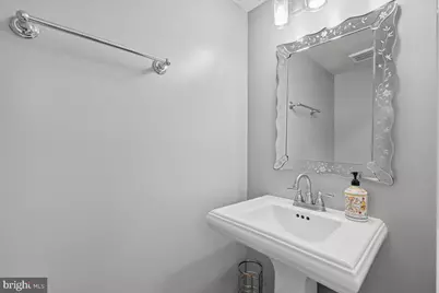 10421 Todman Landing, Burke, VA 22015 - Photo 12