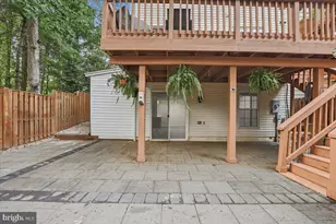 10421 Todman Landing, Burke, VA 22015 - Photo 34